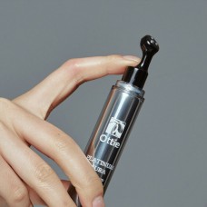 Крем для глаз с роллером Ottie Platinum Aura Roll-Up Eye Cream 